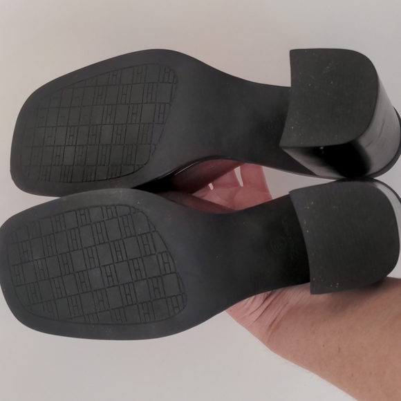 VINTAGE Y2K Chunky Square Toe Block Heel Red Mule Slide Tommy Hilfiger 8… - Picture 9 of 12